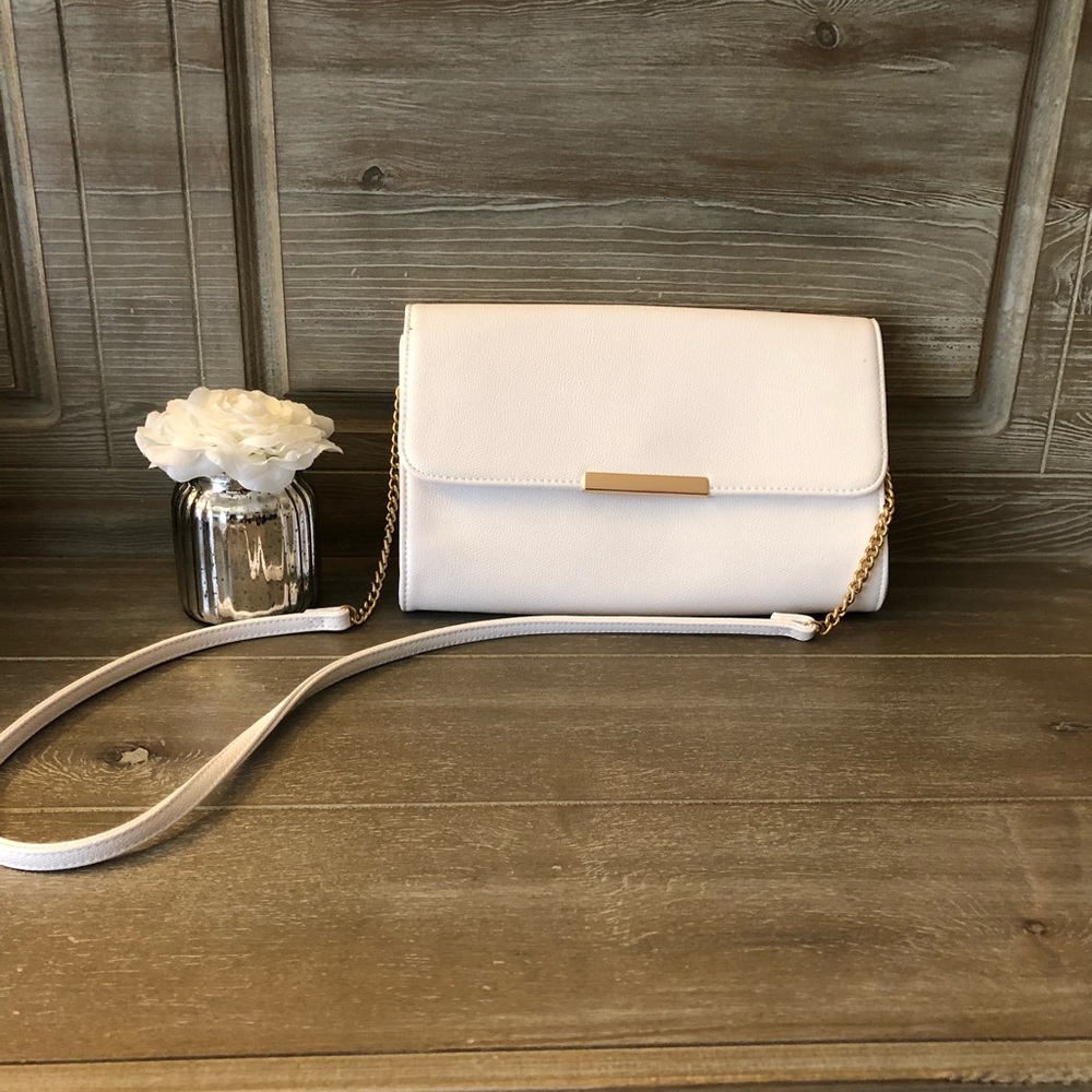 White crossbody bag
